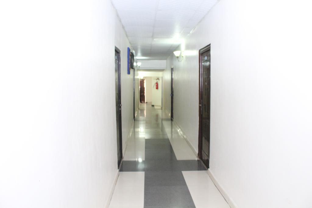 Bluespring Hotel Maryland Екстериор снимка