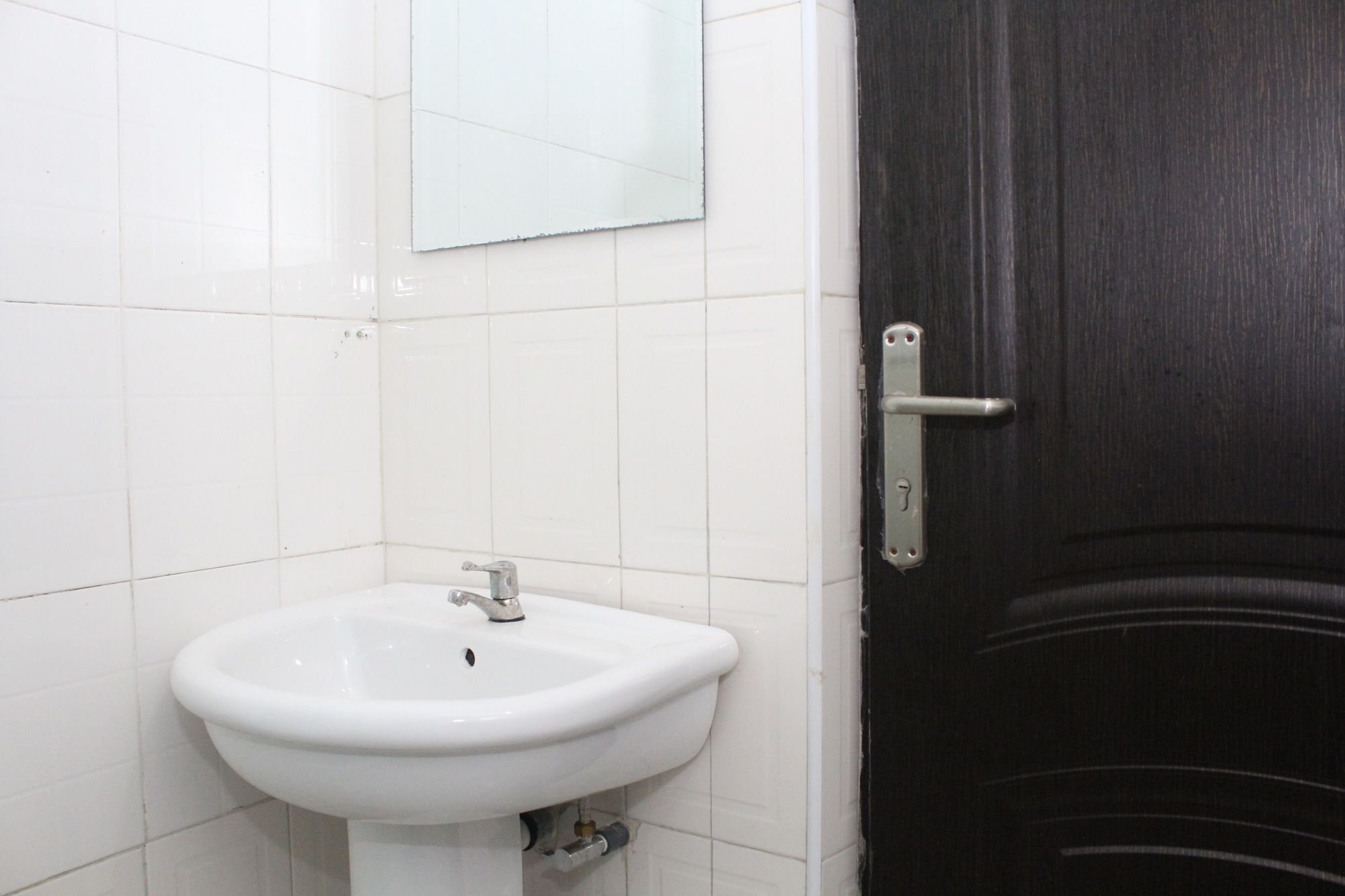 Bluespring Hotel Maryland Екстериор снимка